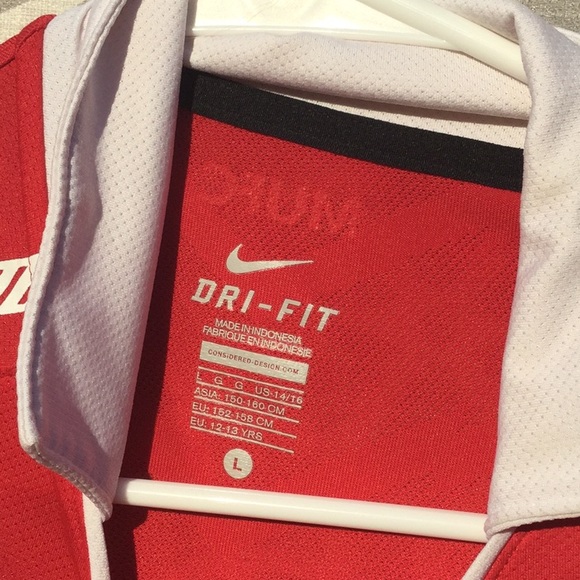 Vintage Manchester United Youth Large Futball - Picture 5 of 8